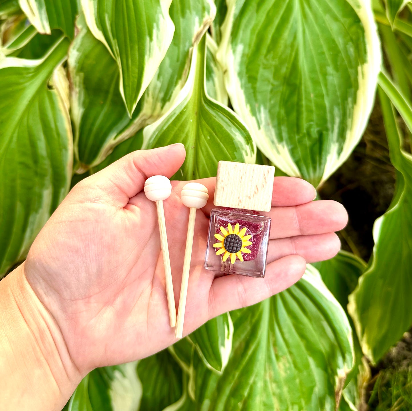 Reed Diffuser Vent Clip - Leather & Lace