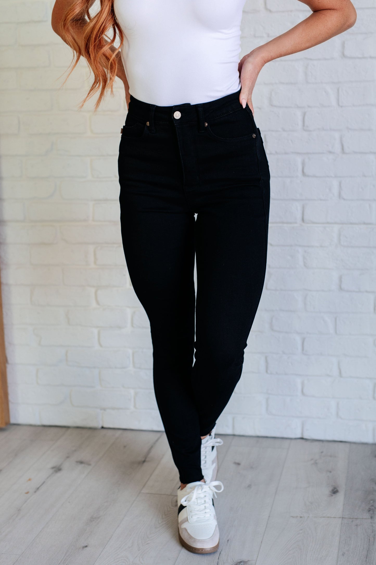 Nicole Tummy Control Skinny Jeans in Black